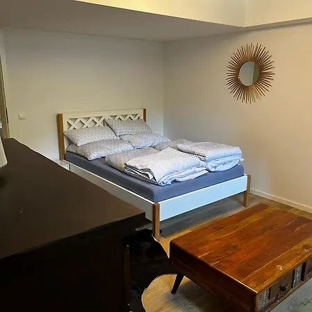 Apartment Geraeumige Auch Familienfreundlich Bis 4 Personen *