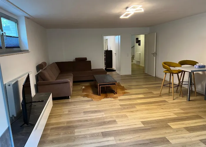 Geraeumige Auch Familienfreundlich Bis 4 Personen Appartement *